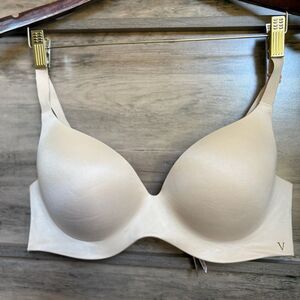 Victoria's Secret Perfect Shape Nude Bra Seamless Design 36C Adjustable Straps